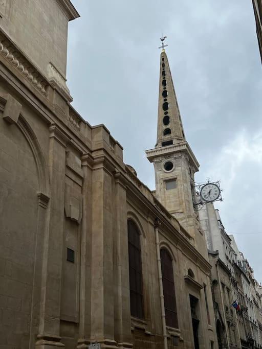 Ile Saint Louis-studio *